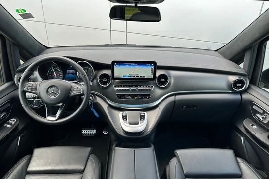 Mercedes V Klasa 300 d 4MATIC Exclusive (długi)