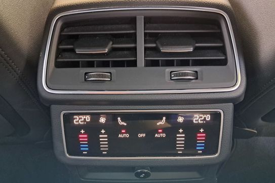 Audi A6 55 TFSI mHEV quattro S Line S tronic