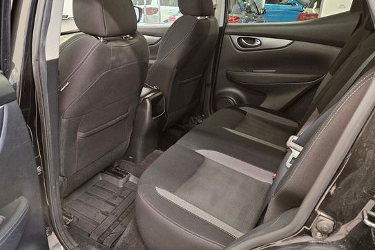 Nissan Qashqai 1.3 DIG-T N-Connecta DCT