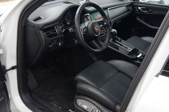 Porsche Macan Macan