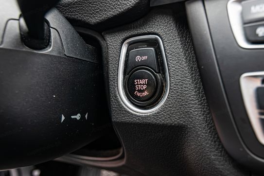 BMW Seria 3 320d 2.0 Modern Line