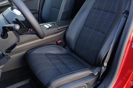 Renault Austral 1.3 TCe Iconic