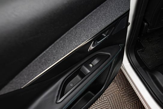 Peugeot 3008 1.6 THP Crossway Allure 4x4