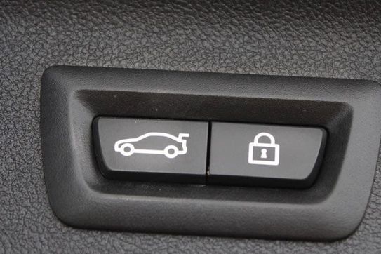 BMW Seria 5 520d xDrive mHEV Luxury Line aut