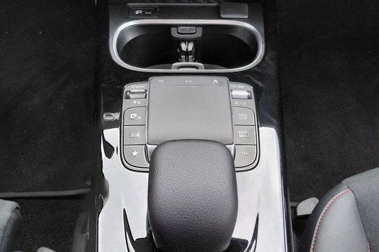Mercedes CLA 200 d 4-Matic 8G-DCT