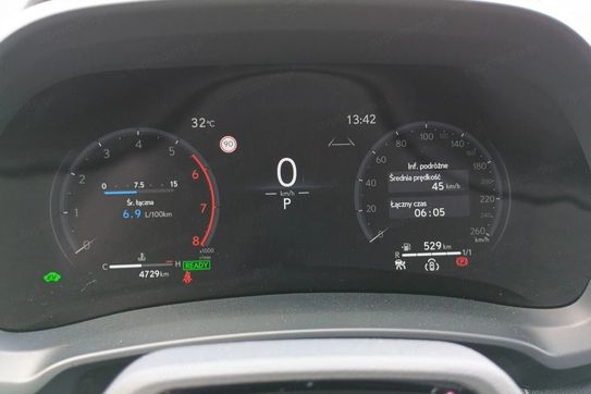 Lexus LBX Hybrid Vibrant Edition