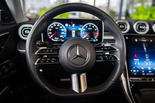 Mercedes Klasa C 200 4MATIC AMG Line