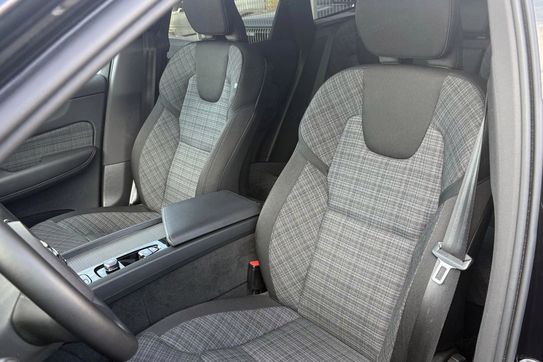 Volvo XC60 T6 Plug-In Hybrid AWD Core