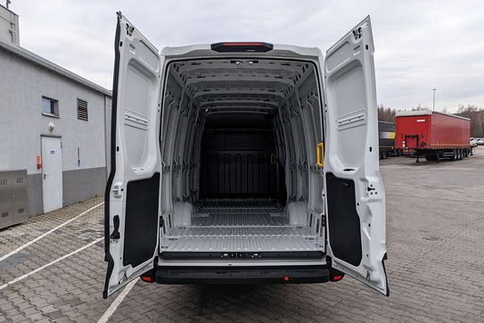 Iveco Daily 35S18 16m3 L4H2