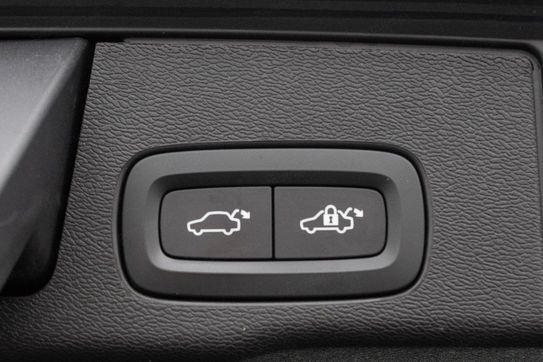 Volvo XC60 B4 D AWD Inscription aut