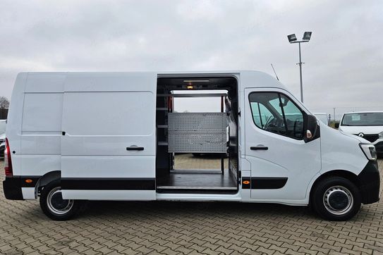 Renault Master 2.3 dCi L3H2 aut