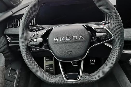 Skoda Superb Sportline 2.0 TDI 4x4  DSG