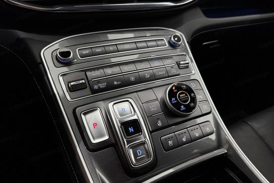 Hyundai Santa Fe 1.6 T-GDI HEV Platinum 4WD