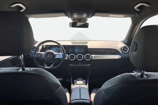 Mercedes GLB 200 4-Matic AMG Line 8G-DCT