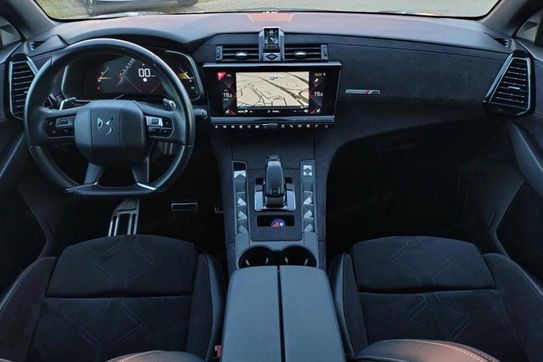 DS DS7 1.6 Performance Line