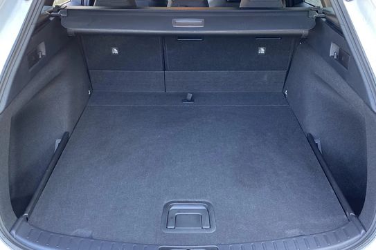 Suzuki Swace 1.8 Hybrid Premium Plus CVT