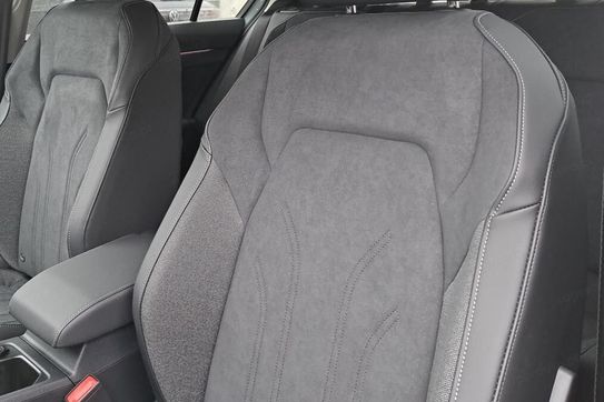 Volkswagen Golf Life Plus 1.5 eTSI mHEV DSG