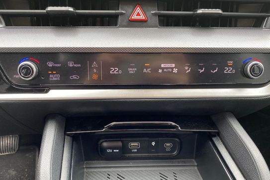 Kia Sportage 1.6 T-GDI HEV Business Line 2WD aut