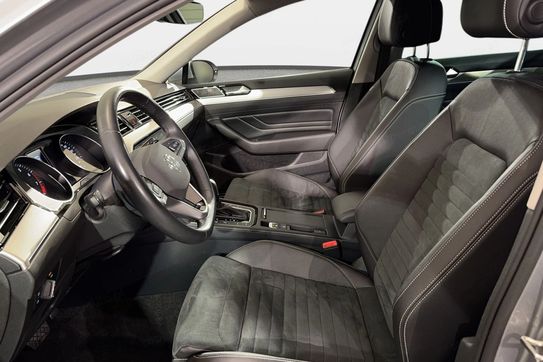 Volkswagen Passat 1.5 TSI DSG