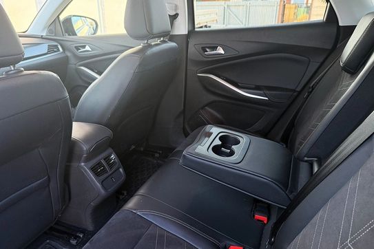 Opel Crossland X 1.2 t Gs Line S&S