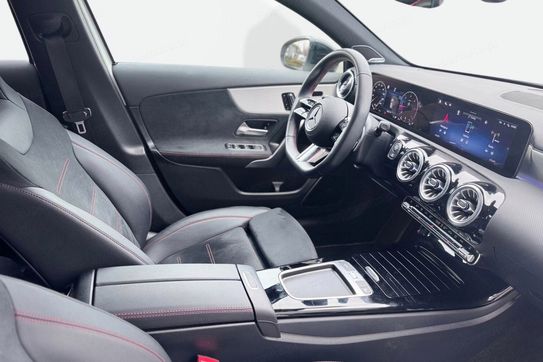 Mercedes Klasa A 220 d AMG Line 8G-DCT