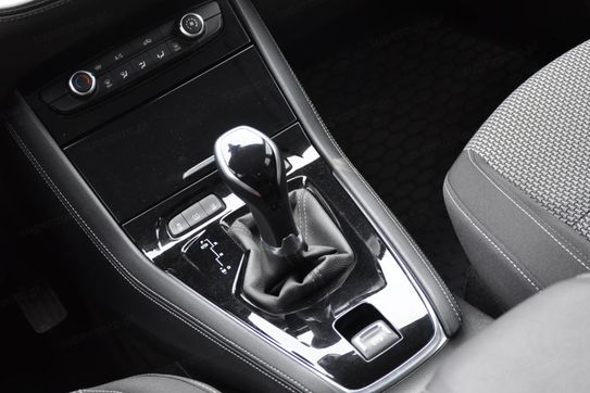 Opel Grandland X 1.2 T GPF Design Line S&S