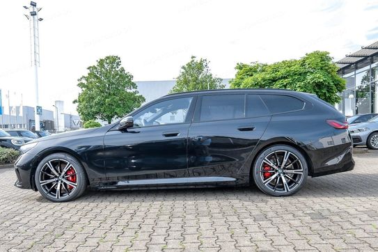 BMW Seria 5 Touring 520d xDrive M Sport