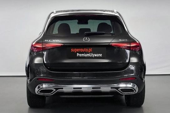 Mercedes GLC 300 e 4-Matic AMG Line