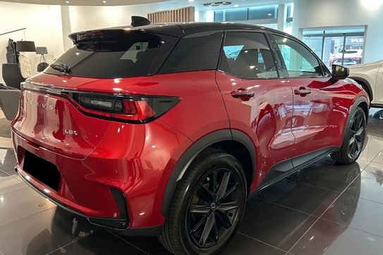 Lexus LBX Vibrant Edition 1.5 Hybrid