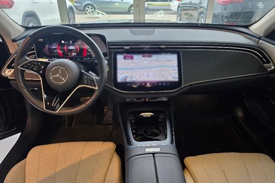 Mercedes E Klasa 200 4-Matic Avantgarde 9G-Tronic