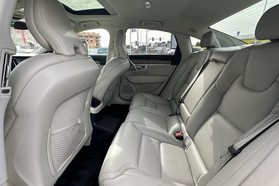 Volvo S90 T8 AWD Plug-In Hybrid Ultimate Bright aut