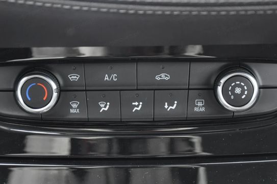 Opel Grandland X 1.2 T GPF Design Line S&S