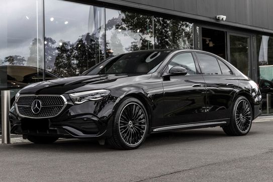 Mercedes Klasa E 220 d 4-Matic AMG