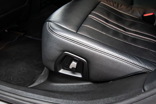 BMW Seria 6 Gran Turismo 620d Sport Line aut