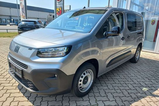 Fiat Doblo Cargo/Van Zabudowa Brygadowa AT8