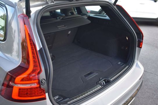 Volvo V60 T6 AWD Plug-In Hybrid Plus Dark