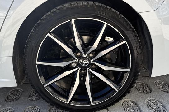 Toyota Corolla 1.8 Hybrid GR Sport