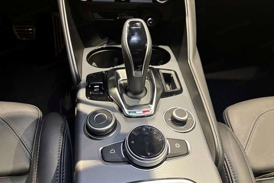 Alfa Romeo Giulia Turbo Veloce Q4