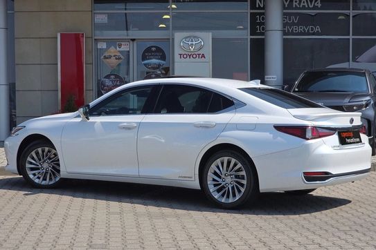 Lexus ES 300h Business Edition