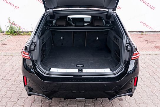 BMW Seria 5 Touring 520d xDrive M Sport