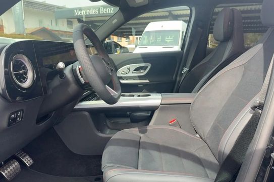 Mercedes GLB 200 AMG Line