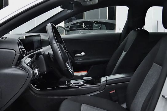 Mercedes CLA 200 d 4-Matic 8G-DCT