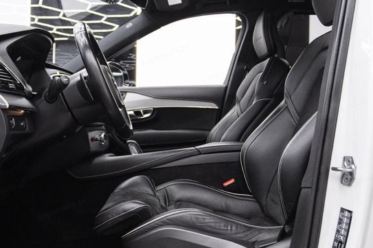 Volvo XC60 B5 D AWD R-Design aut