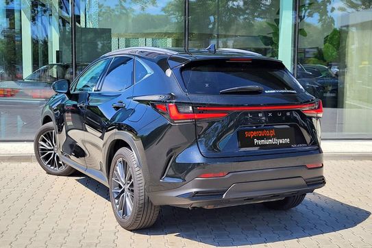 Lexus NX 450h+ Omotenashi AWD