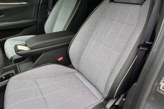 Renault Megane Techno E-TECH Comfort Range