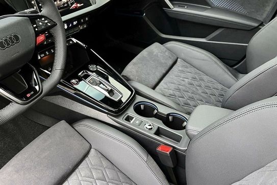 Audi A3 RS3 TFSI quattro
