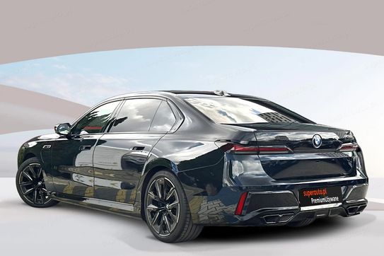 BMW Seria 7 M760e PHEV xDrive Individual Edition sport-aut