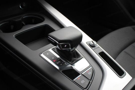Audi A4 35 TFSI mHEV S tronic
