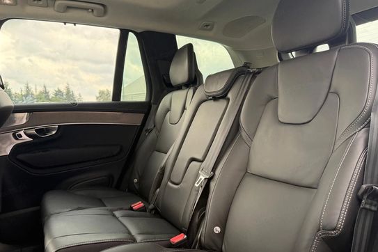 Volvo XC90 T8 AWD Plug-In Hybrid Ultra Dark 7os