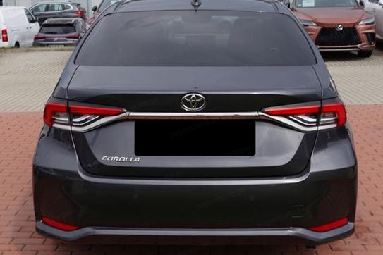 Toyota Corolla Comfort 1.5 benzyna